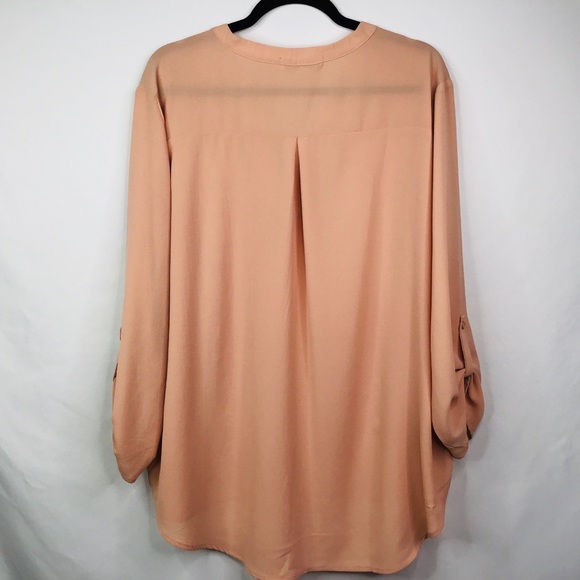 🌻💥NWT Misia Curvy Size 2X Blouse V-Neck Long 3/4 Rolled Sleeves Orange Peach - Picture 2 of 9